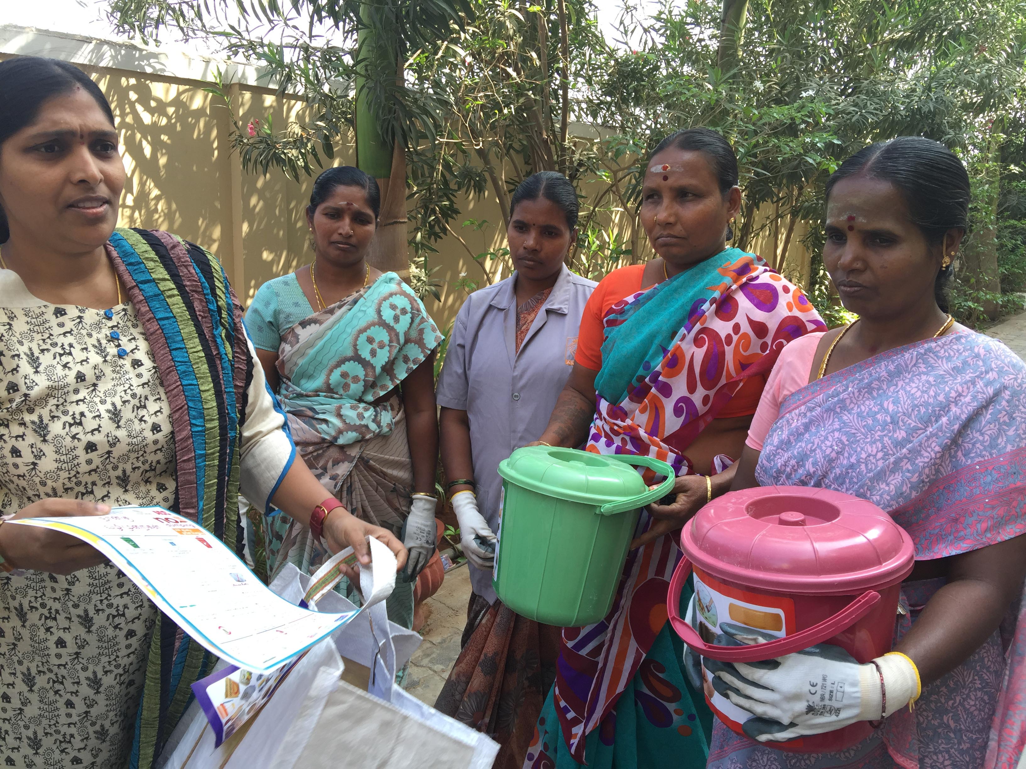 GMI Biogas Subcommittee municipal solid waste site visit in India, 2016. <br><span class='small text-muted'>(2016, India)</span>